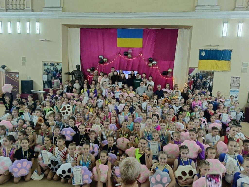 У ЛДУФК імені Івана Боберського відбувся Всеукраїнський турнір зі спортивної акробатики пам’яті Олексія Чернявого