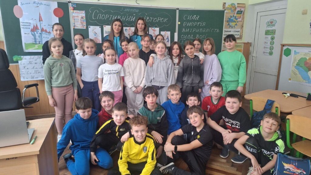 «День спорту» у початковій школі «Первоцвіт»