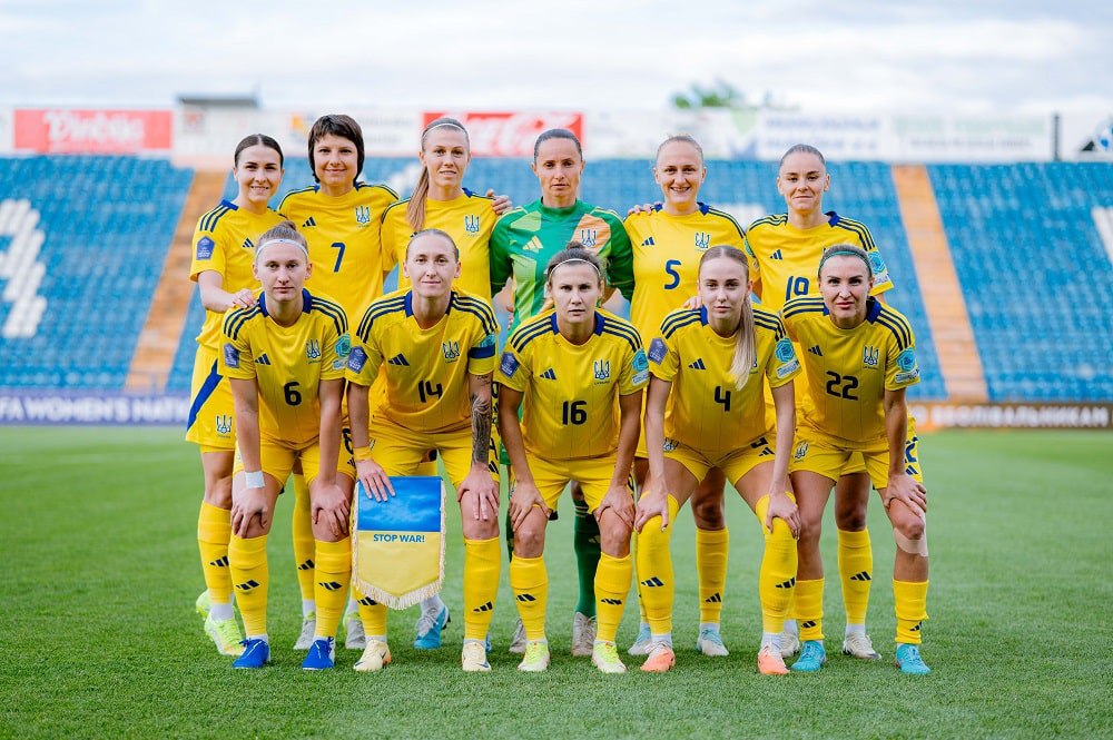 Жіноча збірна України з футболу визначилася зі складом на найближчі матчі