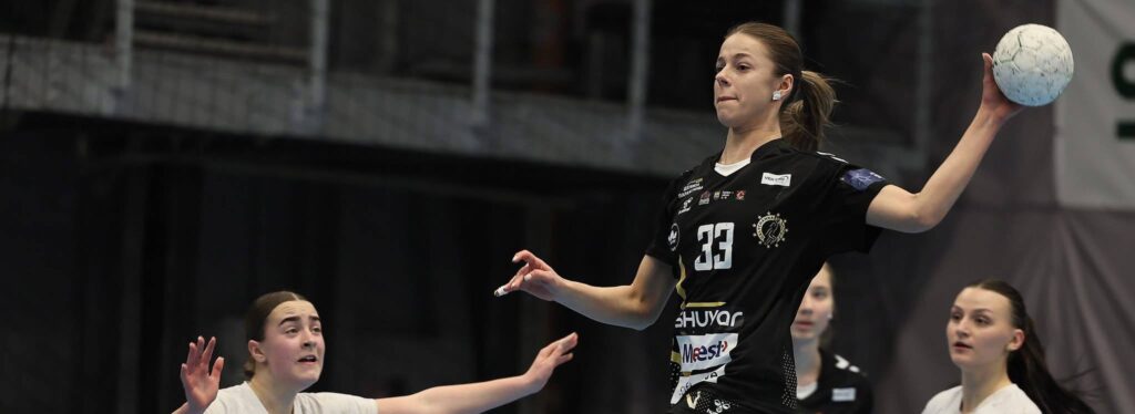Упевнені перемоги гандболісток львівської «Галичанки»