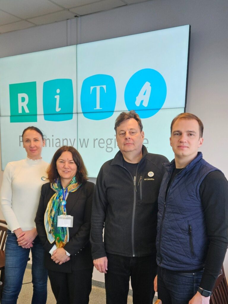 Розвиток мережі польсько-українських адаптаційних центрів