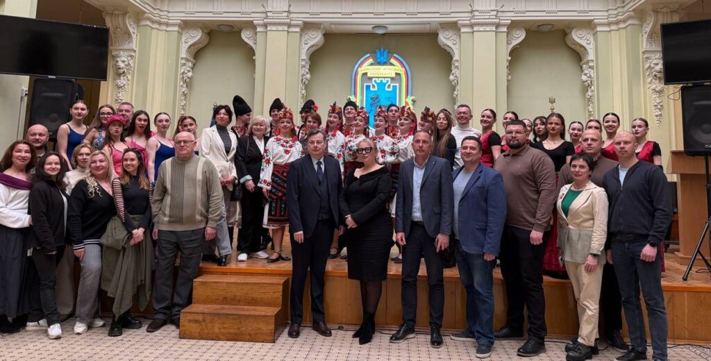 Феєрія танцю «Ритми весни» до Міжнародного дня танцю та 80-річчя Університету