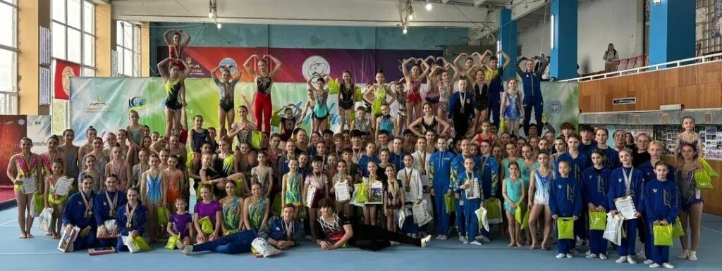 Успіхи студентів та випускників університету на чемпіонаті України зі спортивної акробатики у Вінниці