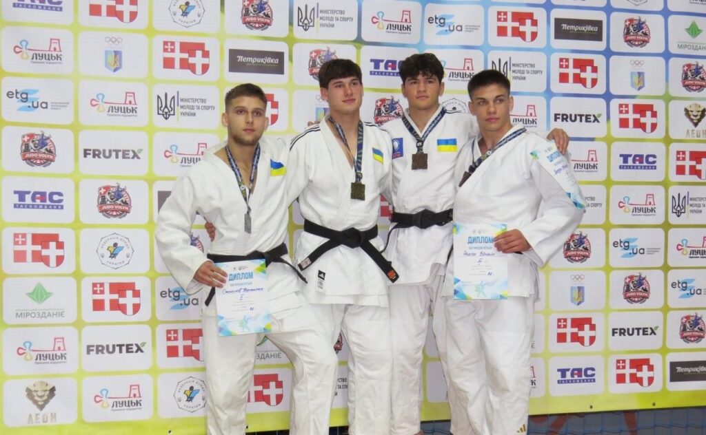 Станіслав Корчемлюк – срібний призер чемпіонату України з дзюдо серед юніорів